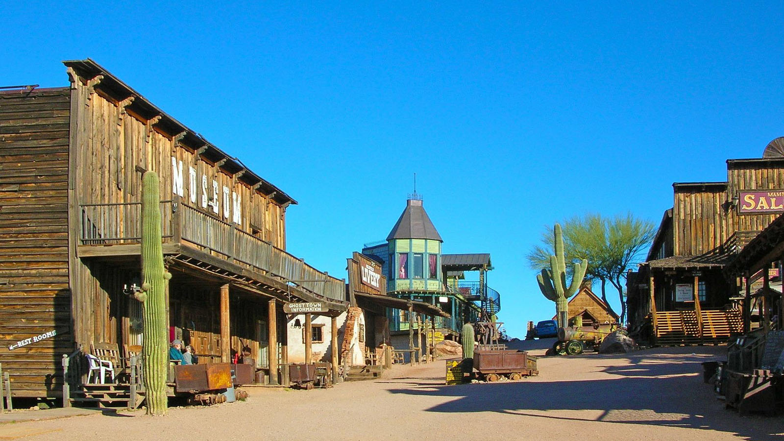 Things To Do In Phoenix - Goldfield Ghost Town